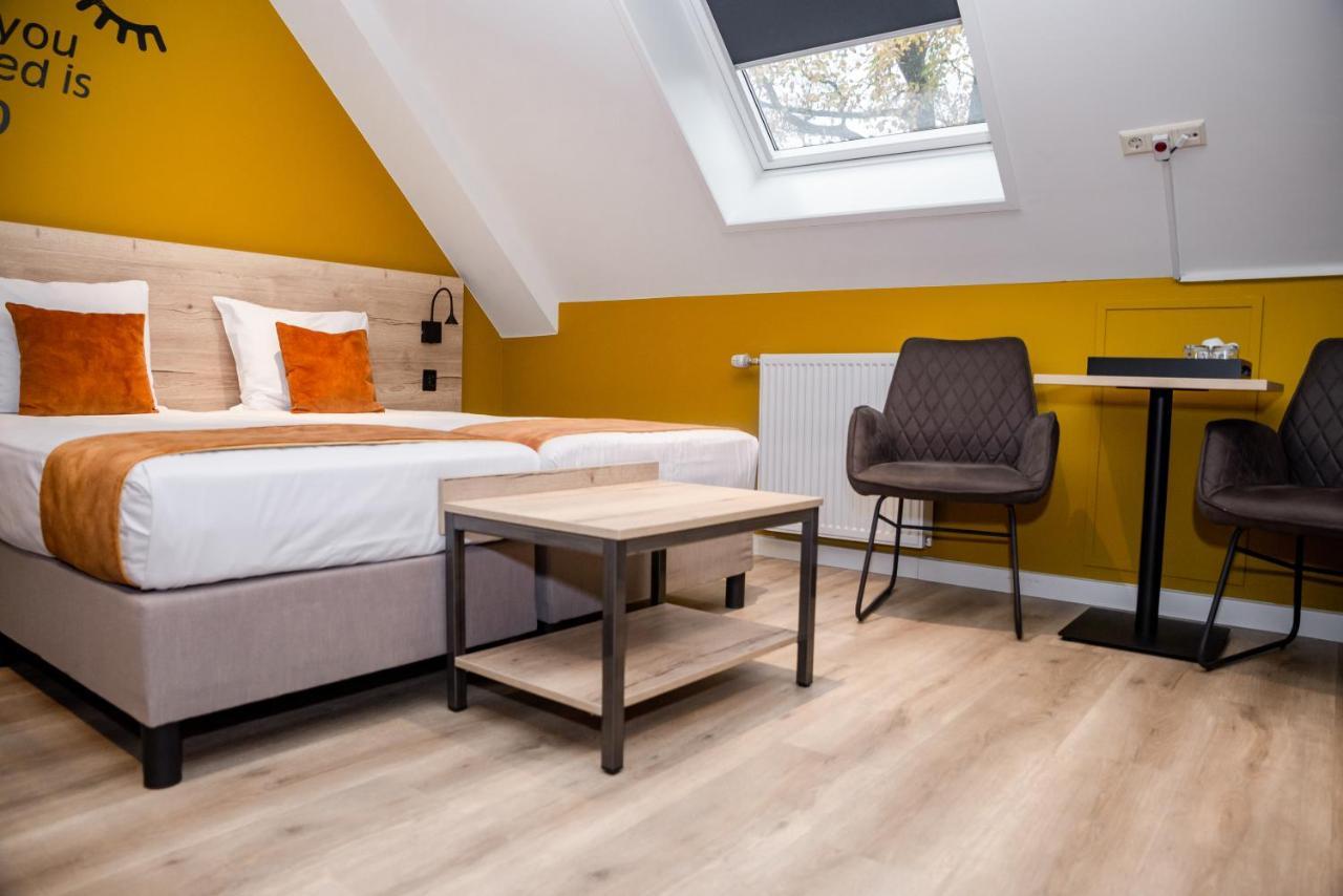Hotel Onder De Linden Roden Dış mekan fotoğraf