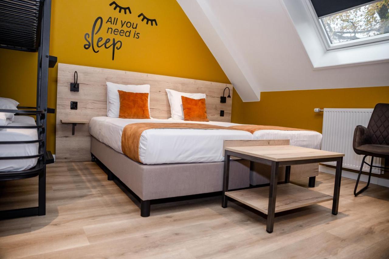 Hotel Onder De Linden Roden Dış mekan fotoğraf