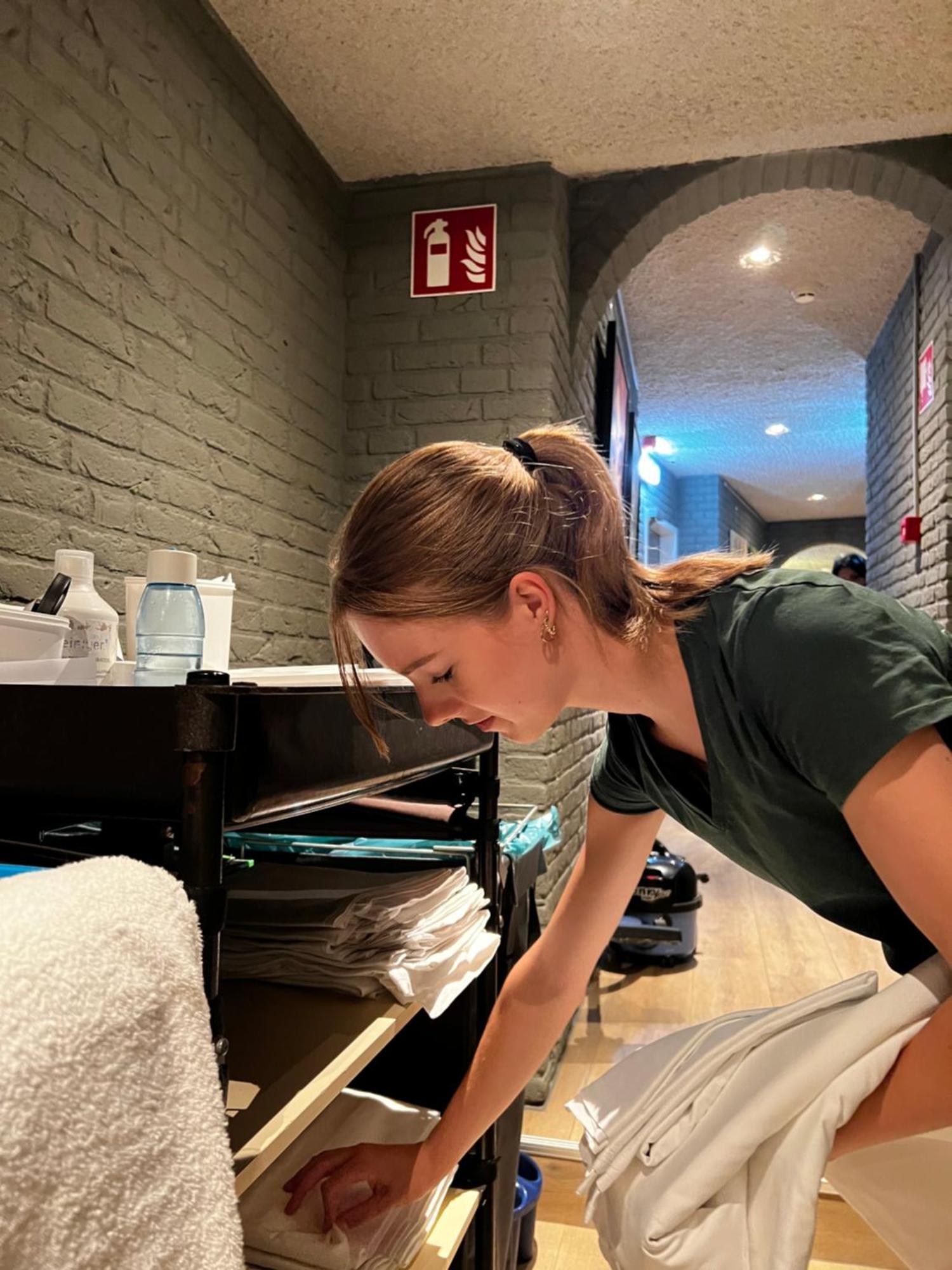 Hotel Onder De Linden Roden Dış mekan fotoğraf